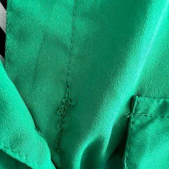 great shape🎉 MPH Collection, Emerald green buttoned belted dress, size S or 4 - Picture 7 of 7